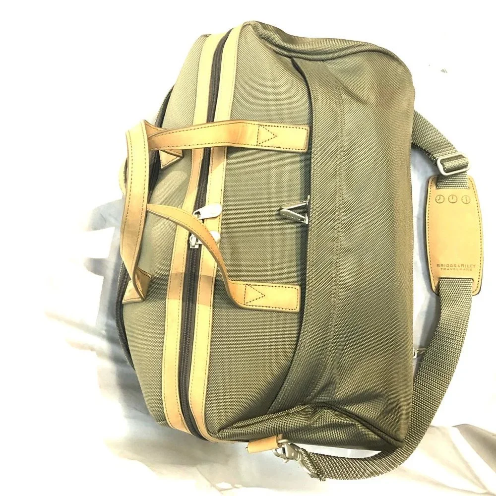 Briggs & Riley Travel ware Carry-On Duffle Bag